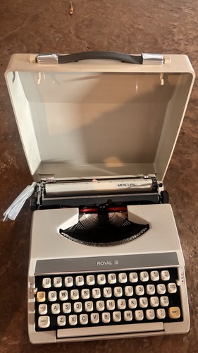 Royal mercury portable - royal,