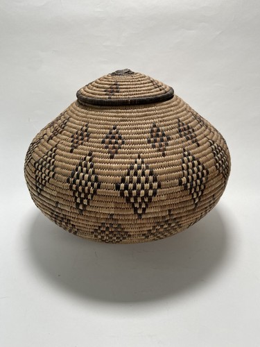 Vintage ukhamba zulu basket - zulu,