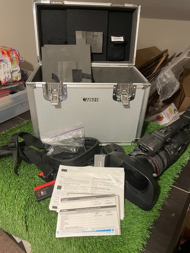Canon minidv camcorder - a,