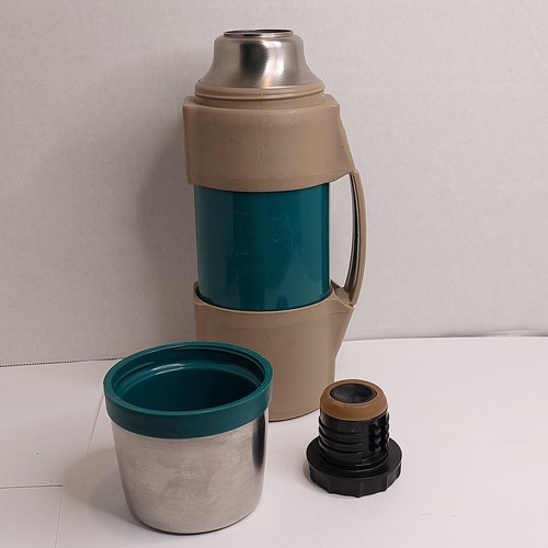 Vintage thermos 650 vacuum - no.,