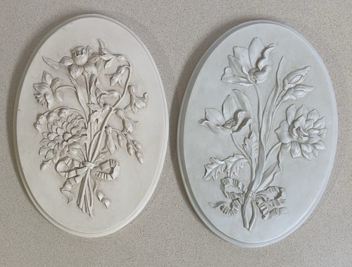Vintage cream floral - floral, oval
