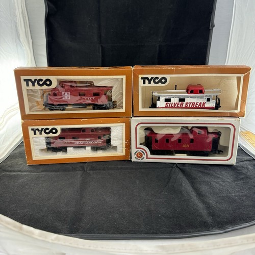 Lot tyco caboose cars - 4, ho