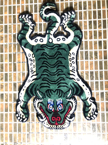 Hand knotted tibetan - knotted,