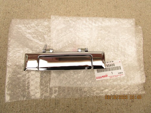 Toyota pickup front - 84,