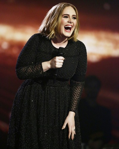 Adele singing stunner 16x20