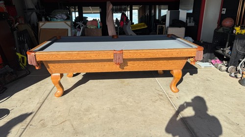 Olhausen oak pool table - pool,