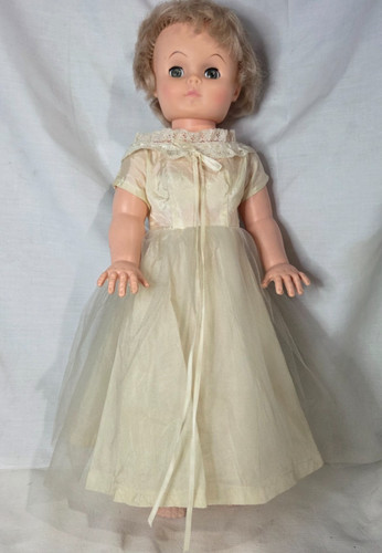 Vintage 1960 bride - vintage, doll