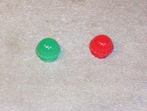Lionel trains red green - red,