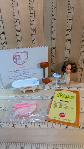 Vtg 1980 mattel daphne - vtg,