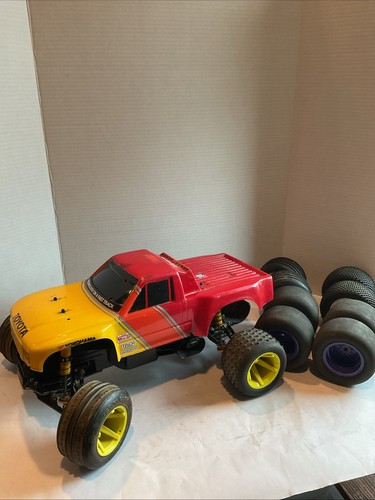 Vintage tamiya toyota hilux - vintage,