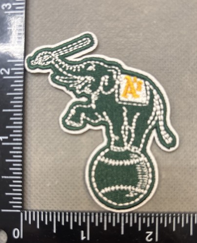 Oakland athletics s - oakland,