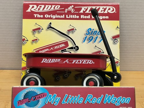 Radio flyer little red wagon - radio,