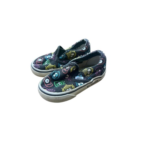 Vintage vans off the - the, wall