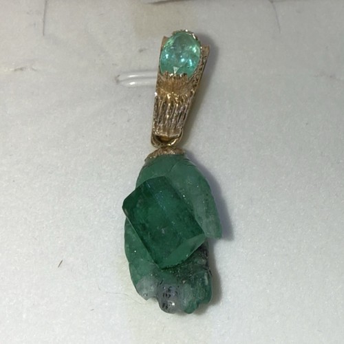 Rare colombian emerald pendant - emerald,