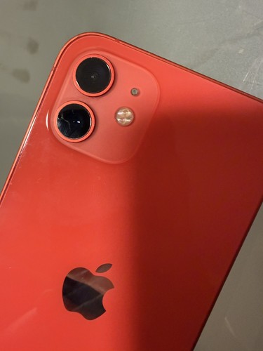 Used apple iphone 64gb - used,