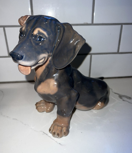 Ceramic dachshund dog figurine - ceramic,