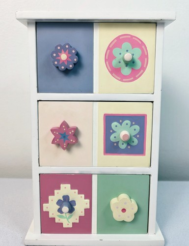 Vtg pastel flower - pastel, wooden