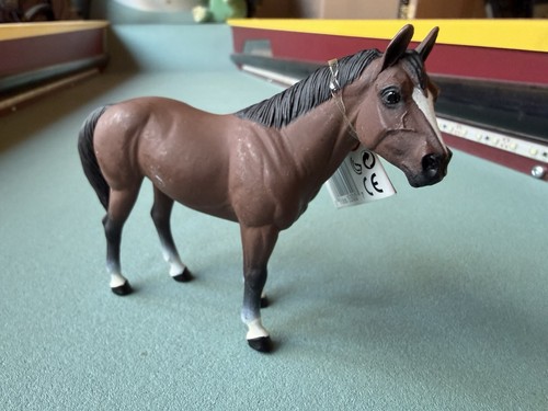 Safari ltd brown quarter horse - brown,