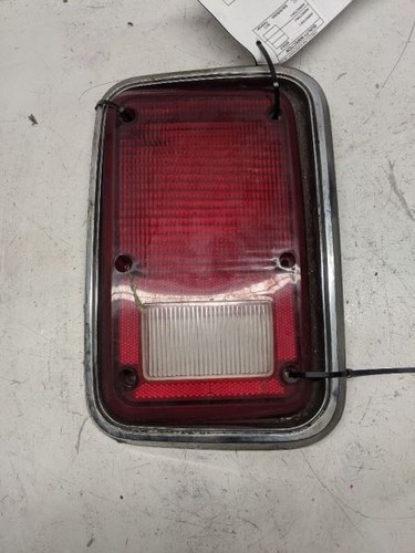 Passenger right tail light - right,