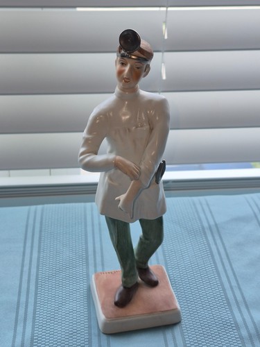 Vintage goebel dentist - vintage,