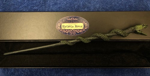 Slytherin mascot wand - mascot, 14"
