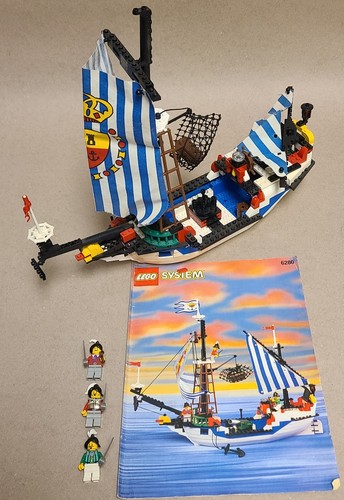 Lego pirates armada - lego, flagship