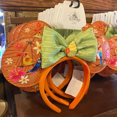 Disney parks enchanted tiki - enchanted,