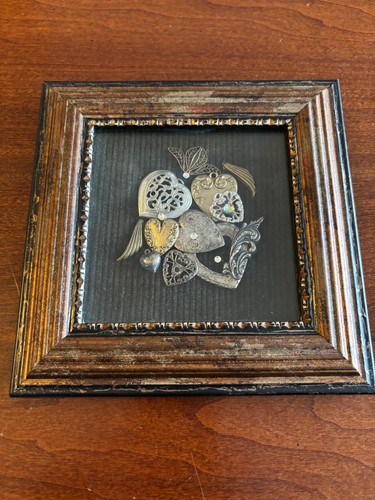 Framed mixed vintage jewelry - mixed,