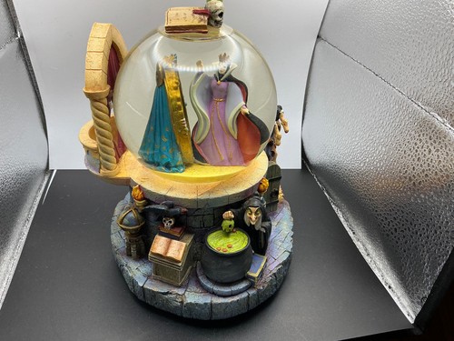 Disney store villains magic - disney,