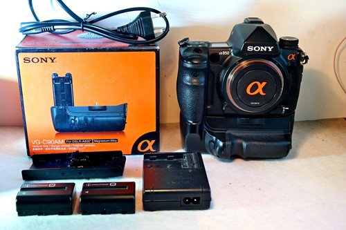 Sony a850 with - with, grip