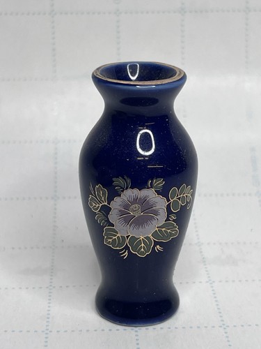 Small blue flower base - small,