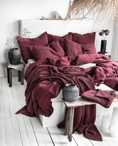 Deep burgundy linen duvet - burgundy,