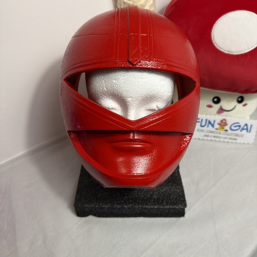 Red time force ranger helmet - red,