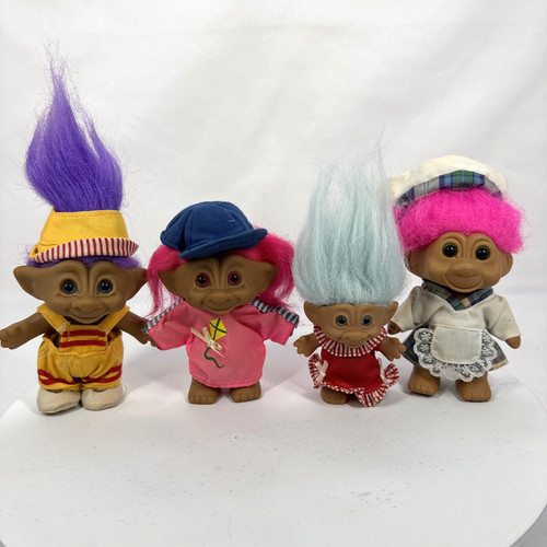 Vintage russ berrie troll - russ,