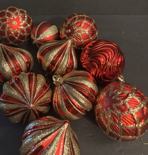 Christmas ornaments pieces - 10,