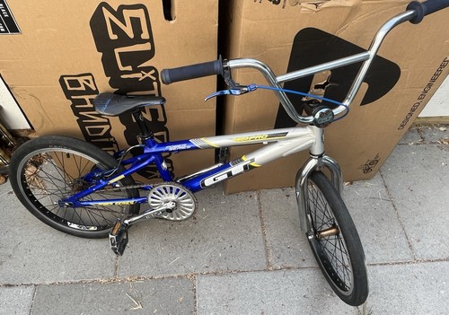 Old school bmx bike - school,