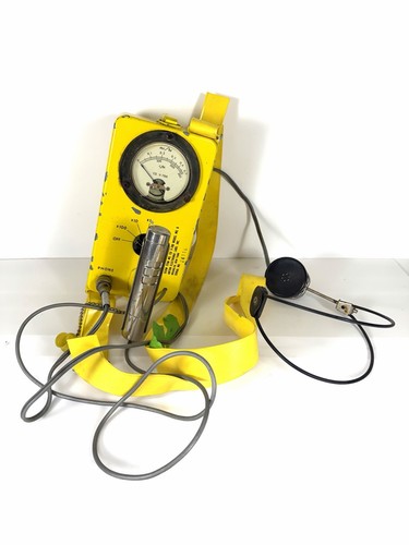 Vintage yellow radiological - vintage,