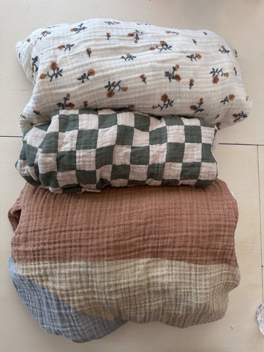A23 assorted crib - a23, 2