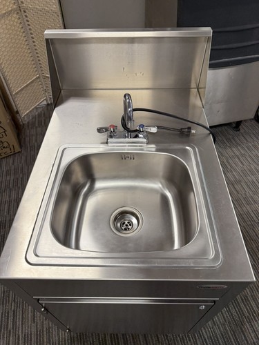 Qualserv stainless steel - stainless,