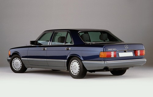 Mercedes service workshop - service,