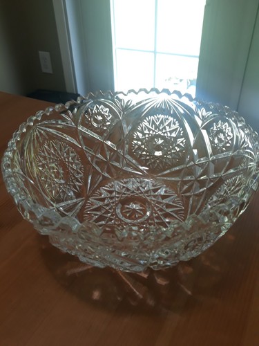 Beautiful vintage glass bowl - beautiful,