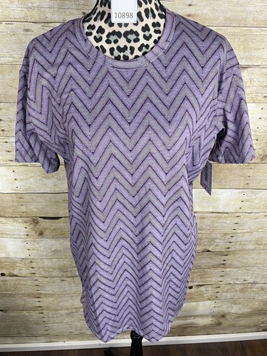 Lularoe small patrick - small, tee