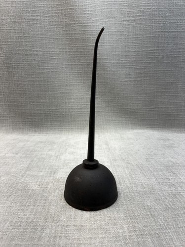 Vintage metal oil - metal, can