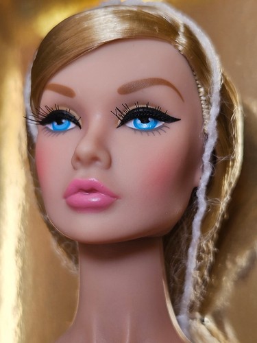 Glamorous poppy parker - glamorous,