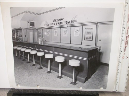 Aurora 1930s drug store