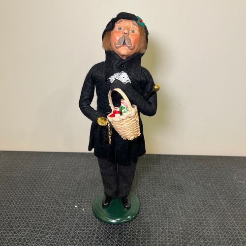 Byers choice caroler man - choice,