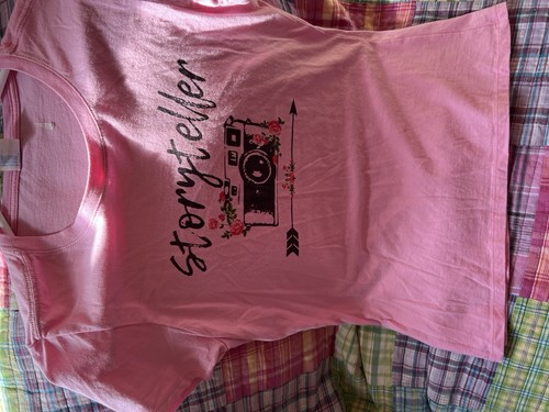 Cute pink tee size small - cute,