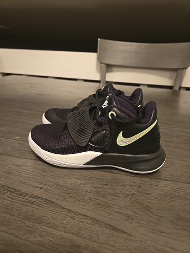 Nike kyrie flytrap - nike,