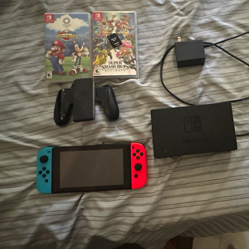Nintendo switch console - console, w/