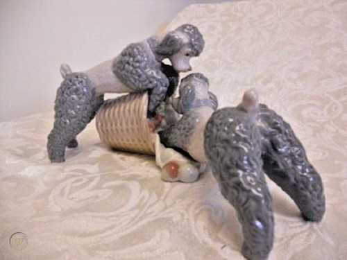 Lladro very rare poodles - **very, rare**